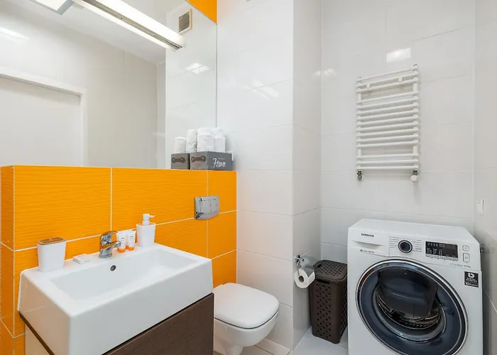 Apartamento Mysterious Blue With Two Bedrooms And Balcony In By Renters